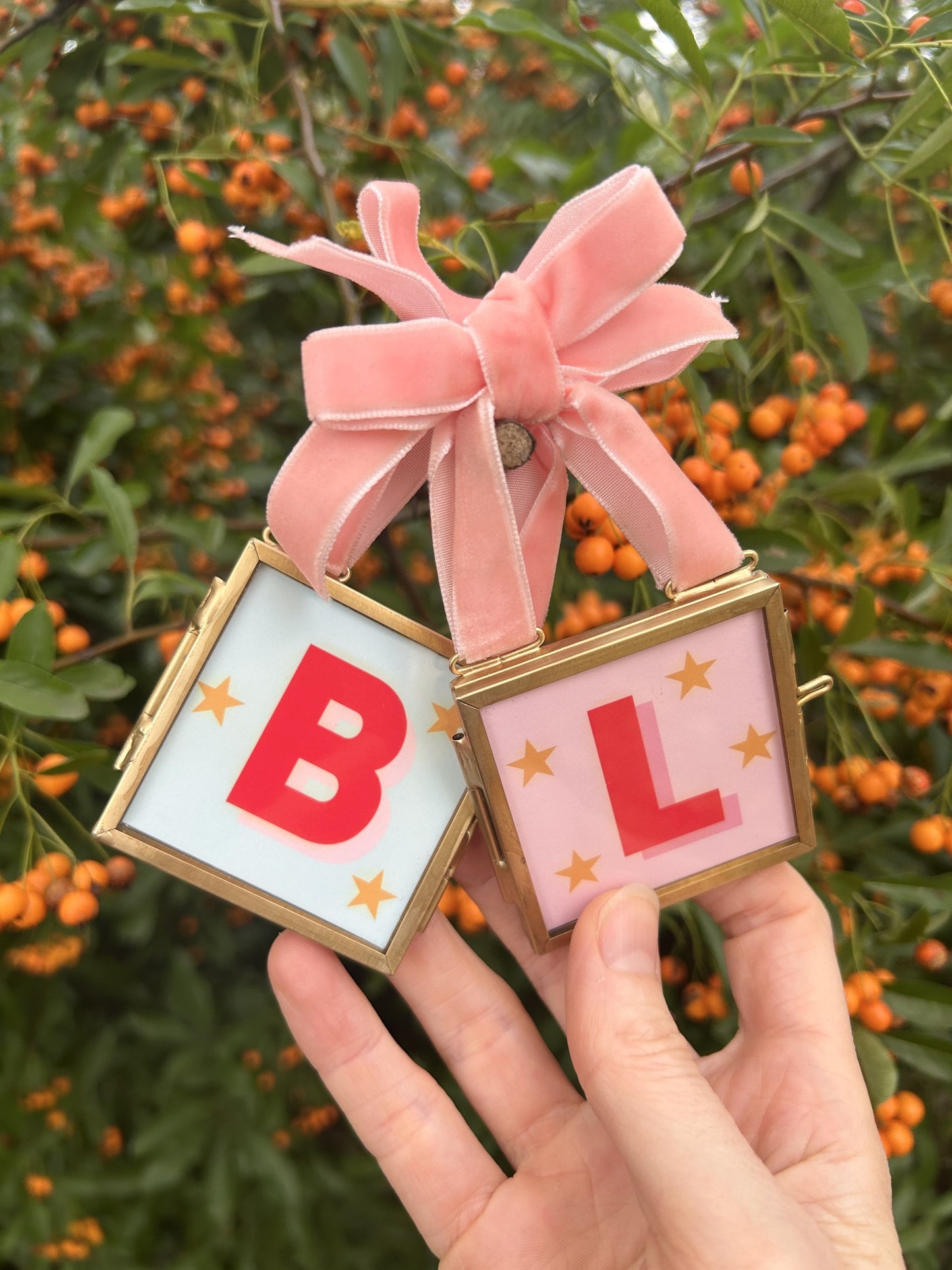 Personalised letter Christmas tree decorations (includes frame)